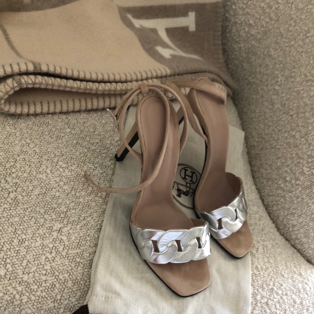 Hermes Sandals
